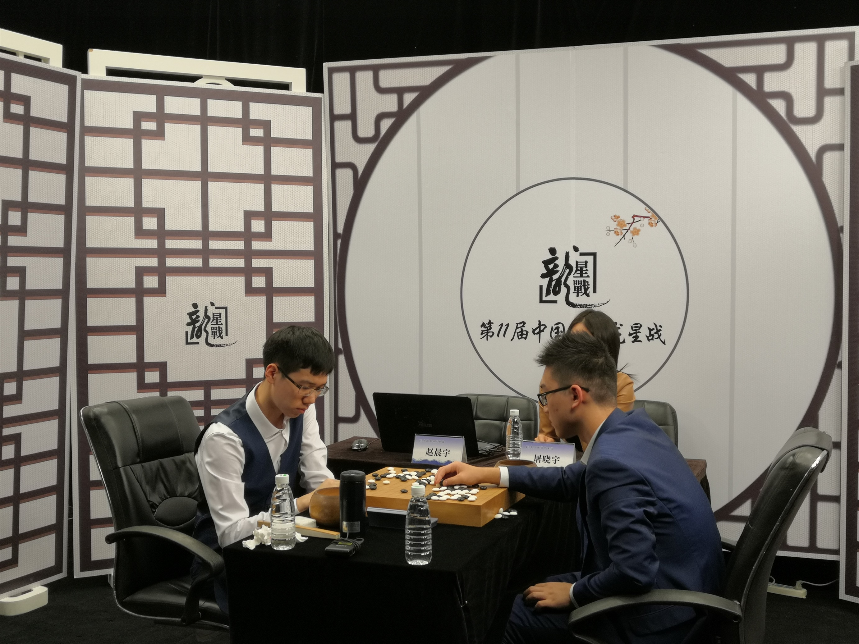 围棋晚间场，棋逢对手，激情碰撞之夜